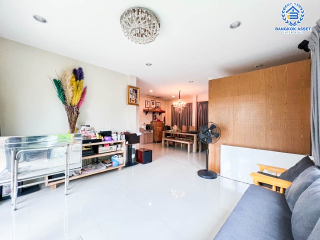 *****บ้านเดี่ยวมือสองนนทบุรี ม.ไลฟ์บางกอกบูเลอวาร์ด ราชพฤกษ์-รัตนาธิเบศร์ #หลังมุม เนื้อที่กว้างขวางถึง 69 ตร.ว. ฟังก์ชัน 3 ห้องนอน 4 ห้องน้ำ 2 ที่จอดรถ บนทำเลแห่งการเดินทาง ใกล้รถไฟฟ้าสายสีม่วง "สถานีท่าอิฐ" และทางด่วน "ศรีรัช" ห้ามพลาด!